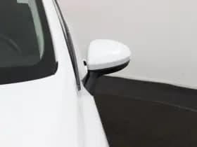 Renault Clio thumbnail 35