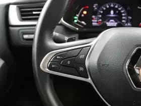 Renault Captur thumbnail 25