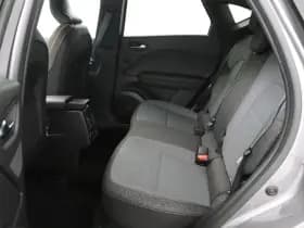 Renault Captur thumbnail 14
