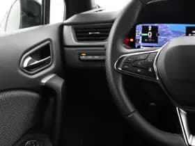 Renault Captur thumbnail 24
