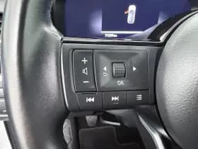 Nissan Qashqai thumbnail 21