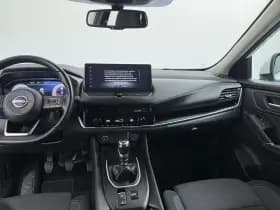 Nissan Qashqai thumbnail 9