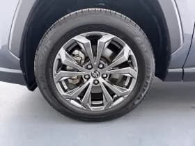 Toyota RAV4 thumbnail 16
