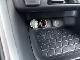 Toyota RAV4 thumbnail 18
