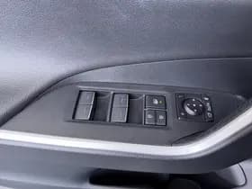 Toyota RAV4 thumbnail 24