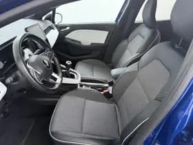 Renault Clio thumbnail 13
