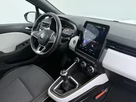 Renault Clio thumbnail 27