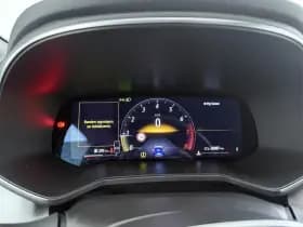 Renault Clio thumbnail 10