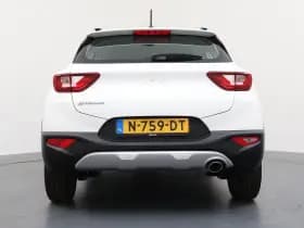 Kia Stonic thumbnail 4