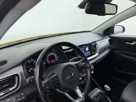 Kia Stonic thumbnail 25