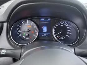 Nissan Qashqai thumbnail 10