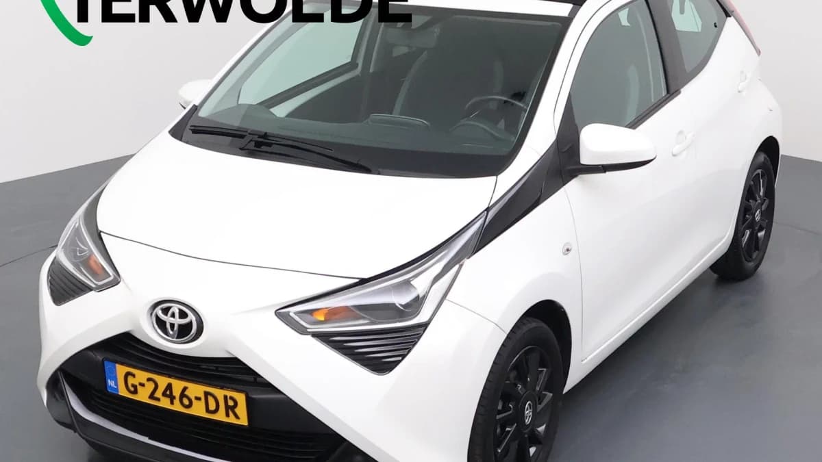 Toyota Aygo — foto 1
