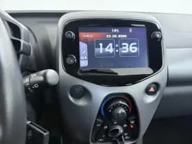 Toyota Aygo thumbnail 11