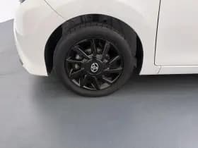 Toyota Aygo thumbnail 16