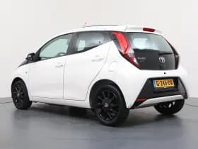 Toyota Aygo thumbnail 3