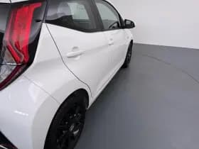 Toyota Aygo thumbnail 36