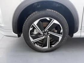 Mitsubishi Eclipse Cross thumbnail 16