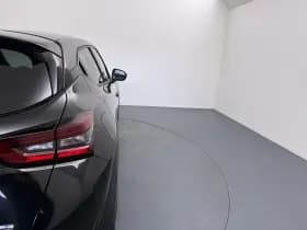 Nissan Juke thumbnail 36