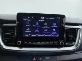 Kia Stonic thumbnail 11