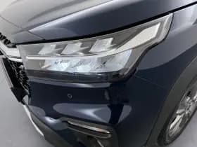 Suzuki S-Cross thumbnail 15