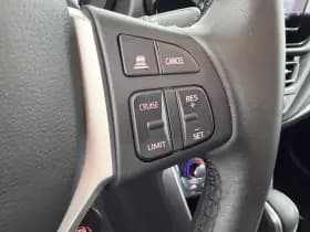 Suzuki S-Cross thumbnail 22