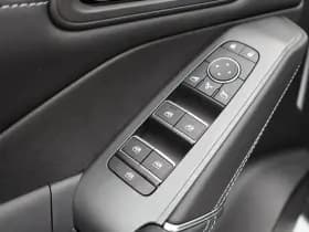 Nissan Qashqai thumbnail 11