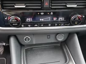 Nissan Qashqai thumbnail 18