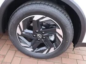 Nissan Qashqai thumbnail 9