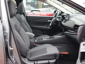 Nissan Qashqai thumbnail 8