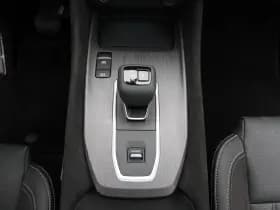 Nissan Qashqai thumbnail 12