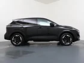 Nissan Qashqai thumbnail 6