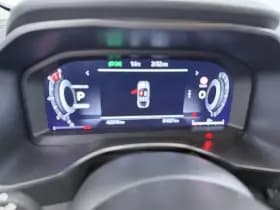 Nissan Qashqai thumbnail 10
