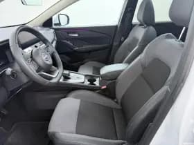 Nissan Qashqai thumbnail 13