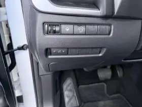 Nissan Qashqai thumbnail 23