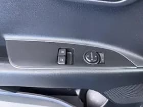 Kia Rio thumbnail 24