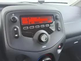 Toyota Aygo thumbnail 11