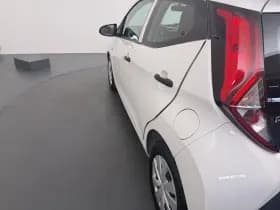 Toyota Aygo thumbnail 33