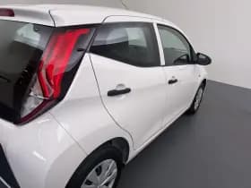 Toyota Aygo thumbnail 37