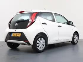 Toyota Aygo thumbnail 5