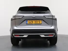 Nissan Qashqai thumbnail 4