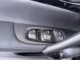 Nissan Qashqai thumbnail 24