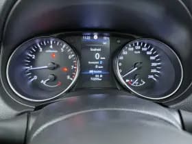 Nissan Qashqai thumbnail 10