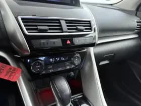 Mitsubishi Eclipse Cross thumbnail 17