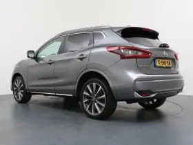 Nissan Qashqai thumbnail 3