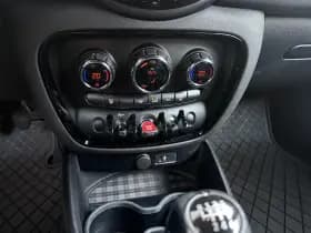 MINI Clubman thumbnail 17