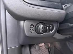 MINI Clubman thumbnail 23