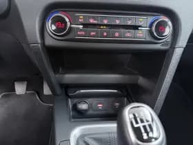 Kia Ceed thumbnail 17