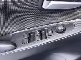 Mazda 2 thumbnail 24