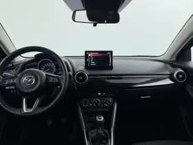 Mazda 2 thumbnail 9