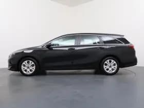 Kia Ceed Sportswagon thumbnail 2